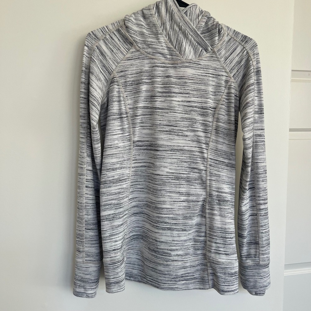 Lululemon Think Fast Hoodie size 6 Space Dye Pullover Grey thumbholes